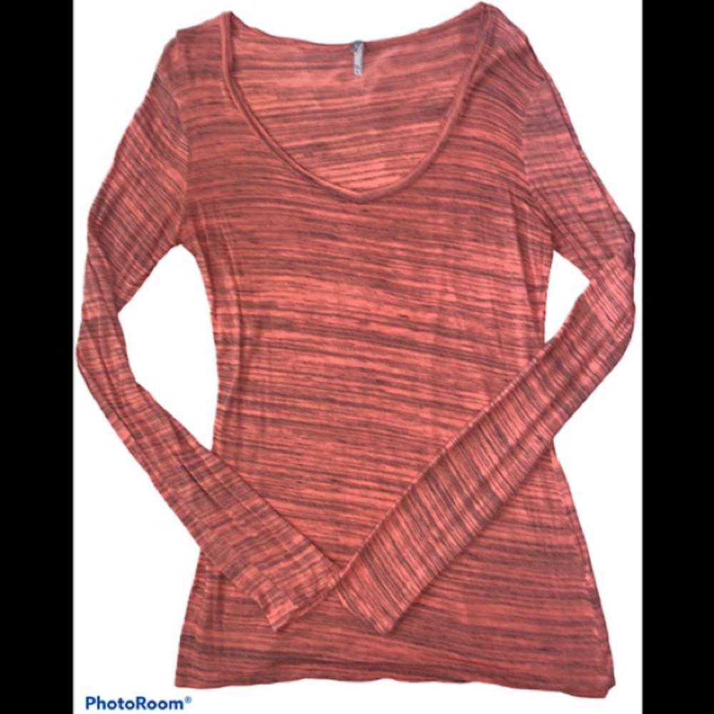 BKE CORE the Buckle V neck burnout T shirt large